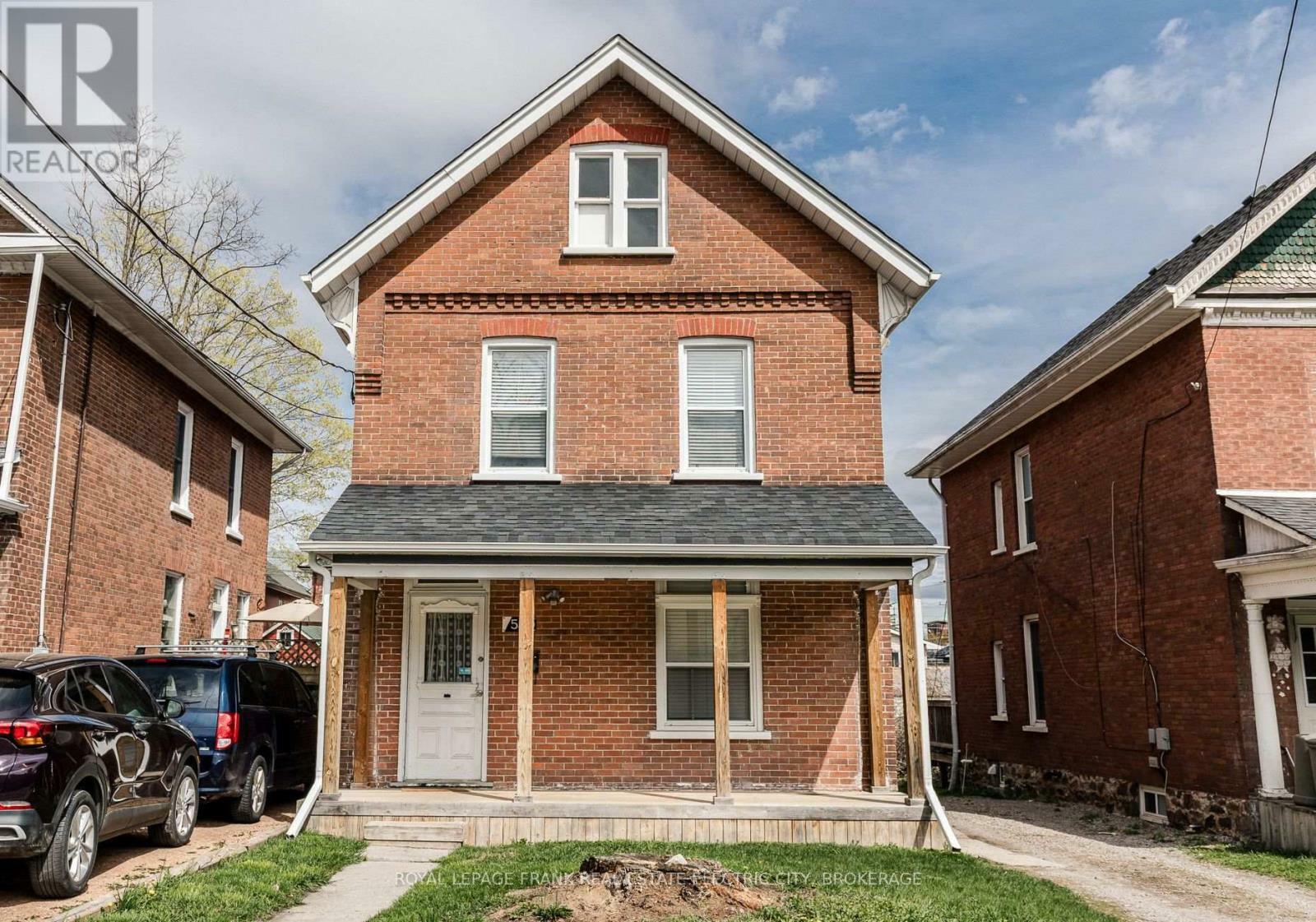 Property Photo: 540 Stewart Street ON K9H 4B8