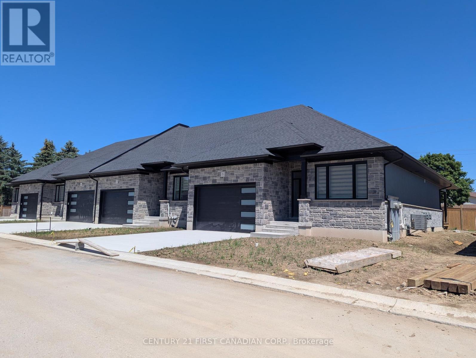 Property Photo: 32 Postma Crescent 7 ON N0M 1A0