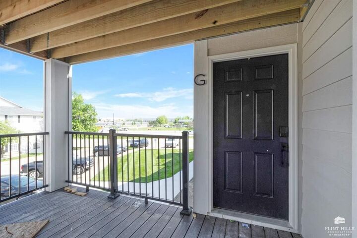 Property Photo: 2411 Woodway Drive KS 66502