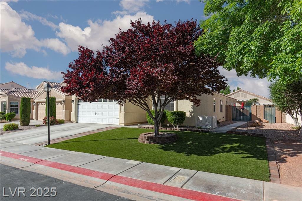 Property Photo: 7697 Morning Lake Drive NV 89131