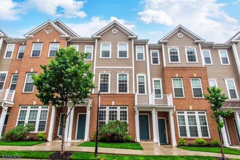 129 Eisenhower Ln 129  Wood-Ridge Boro NJ 07075 photo