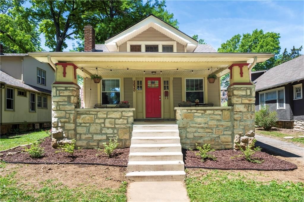 Property Photo: 5630 Holmes Street MO 64110
