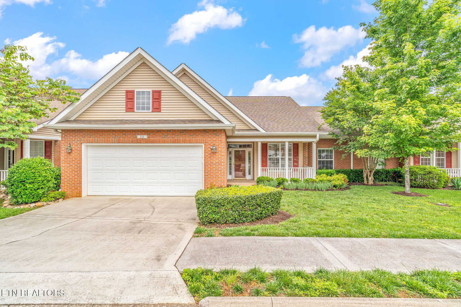 Property Photo:  111 Devanshire Court  TN 37830 
