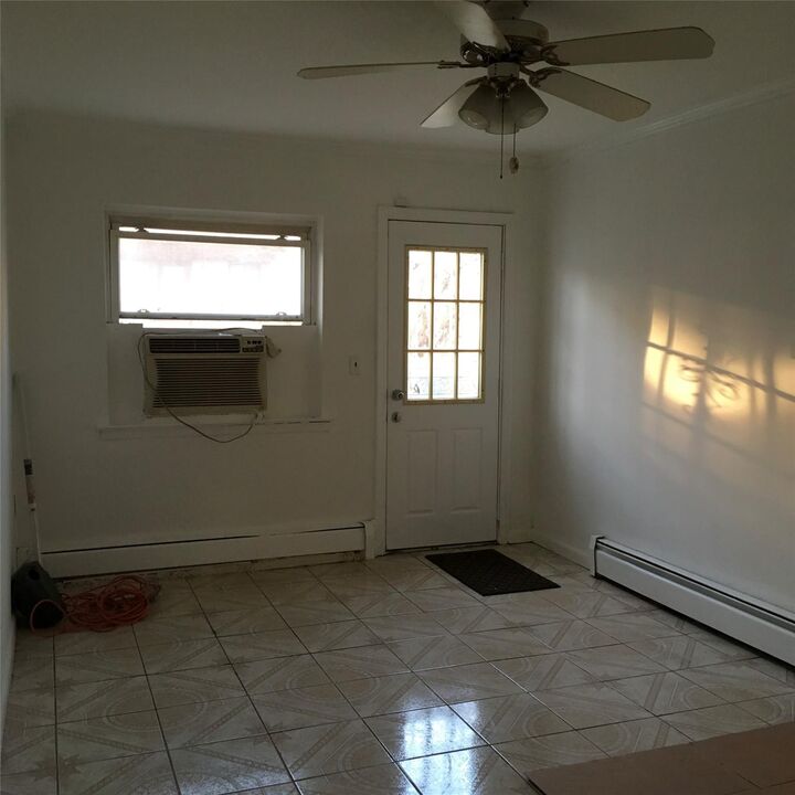 Property Photo:  3314 Wickham Avenue  NY 10469 