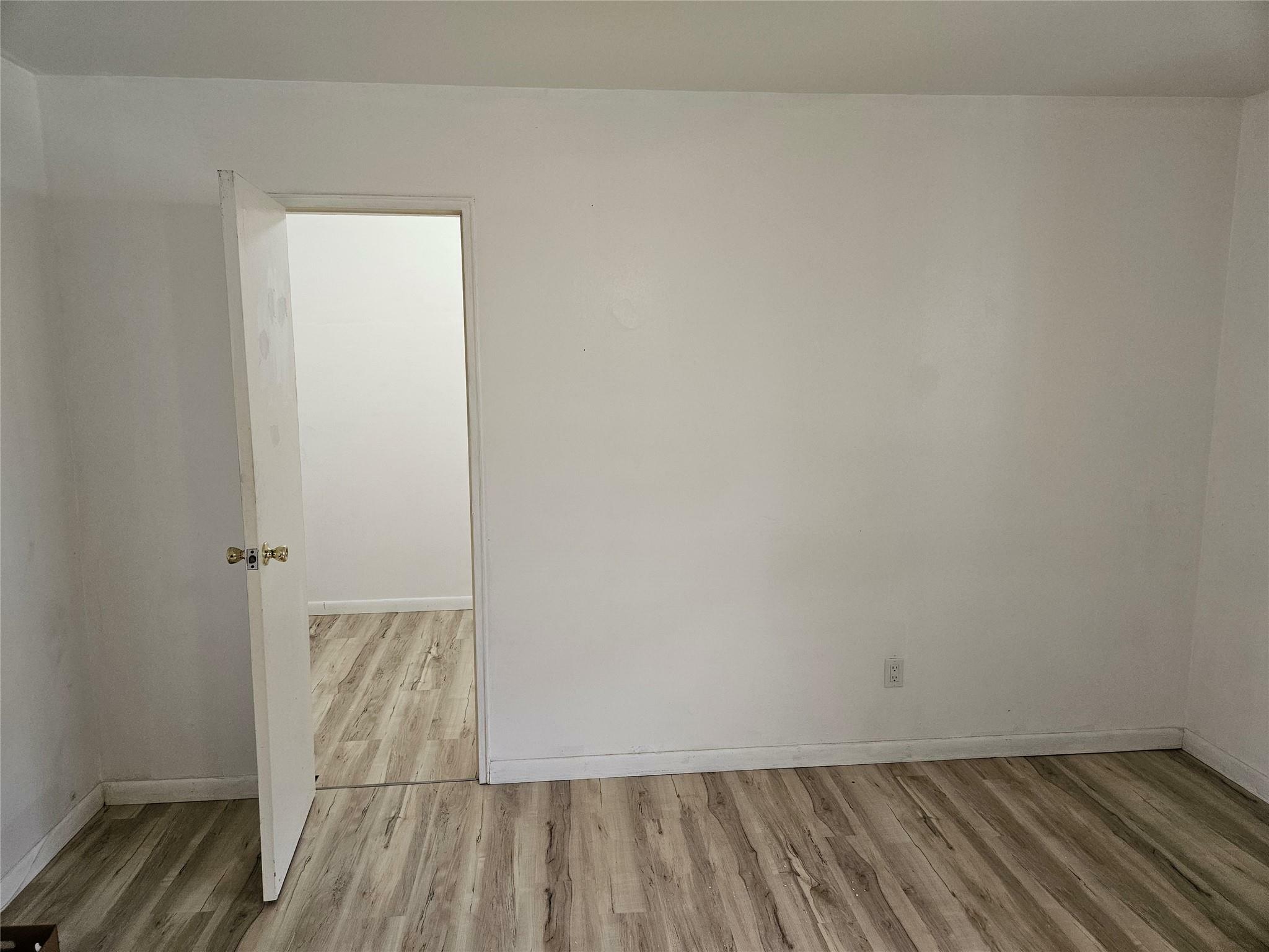 Property Photo: 1 Sussex Court 503 NY 10901