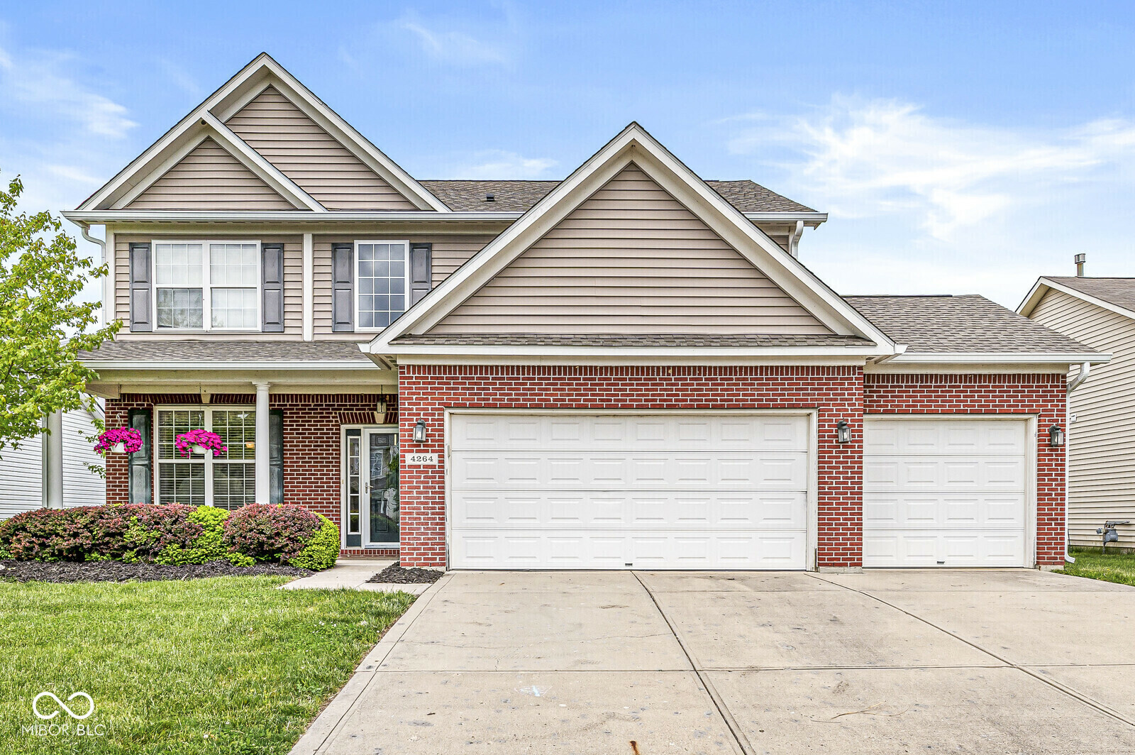 4264 Amesbury Place  Noblesville IN 46062 photo