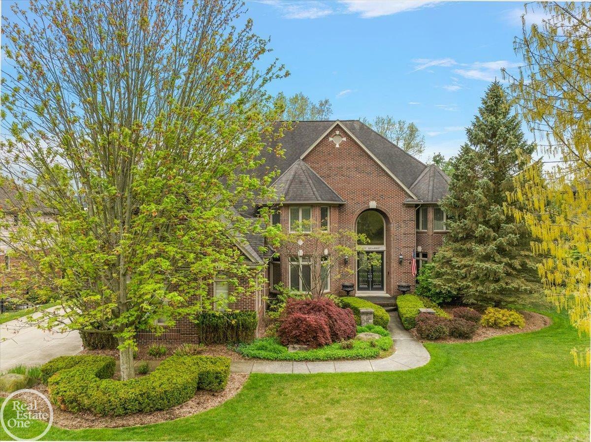 Property Photo: 877 Quarry Drive MI 48306-3584