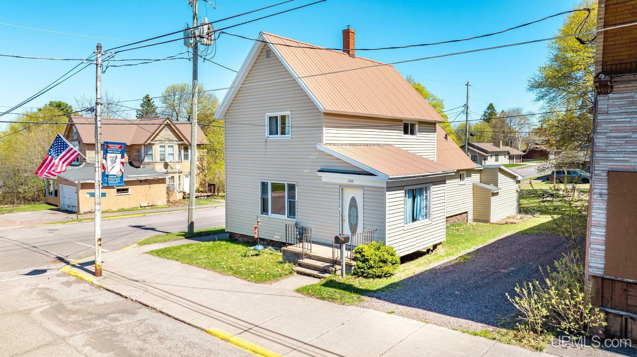 200 Hecla Street  Laurium MI 49913 photo