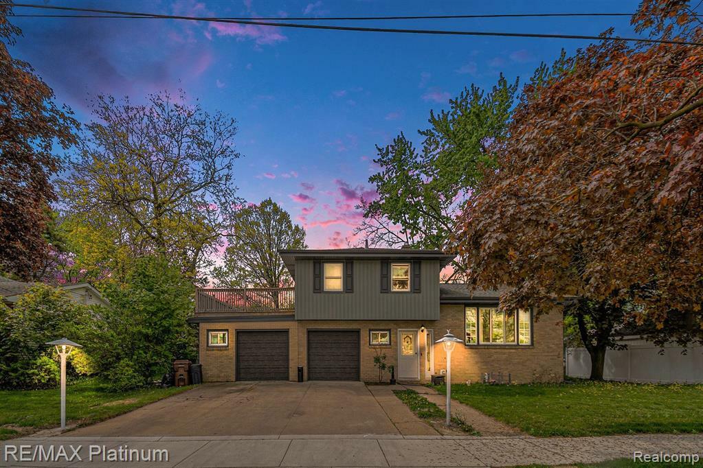 Property Photo: 604 E North Street MI 48867 1935