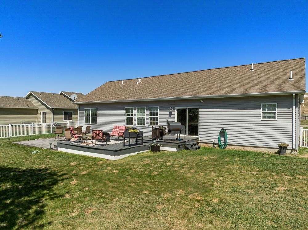 Property Photo: 1728 Rivers Edge ND 58701