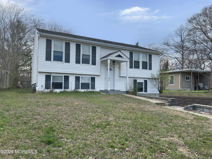 Property Photo: 237 Falcon Drive NJ 08087