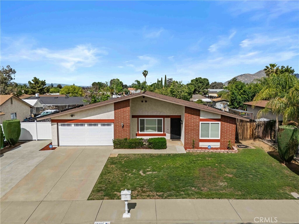 12705 Foreman Avenue  Moreno Valley CA 92553 photo