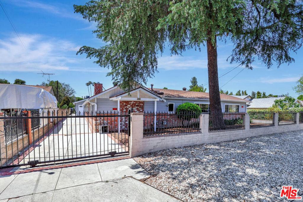 Property Photo: 7445 Balcom Avenue CA 91335