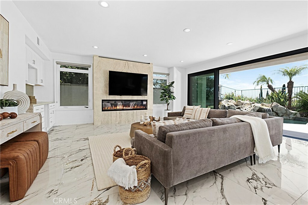 Property Photo: 28 Brownsbury Road CA 92677