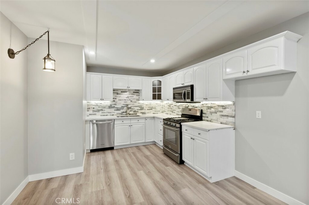 Property Photo: 868 E Alvarado Street 14 CA 92028