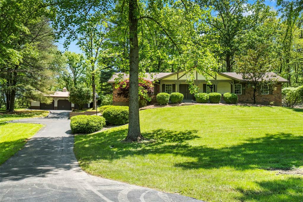 Property Photo: 18320 Fleur De Lis Drive MO 63034