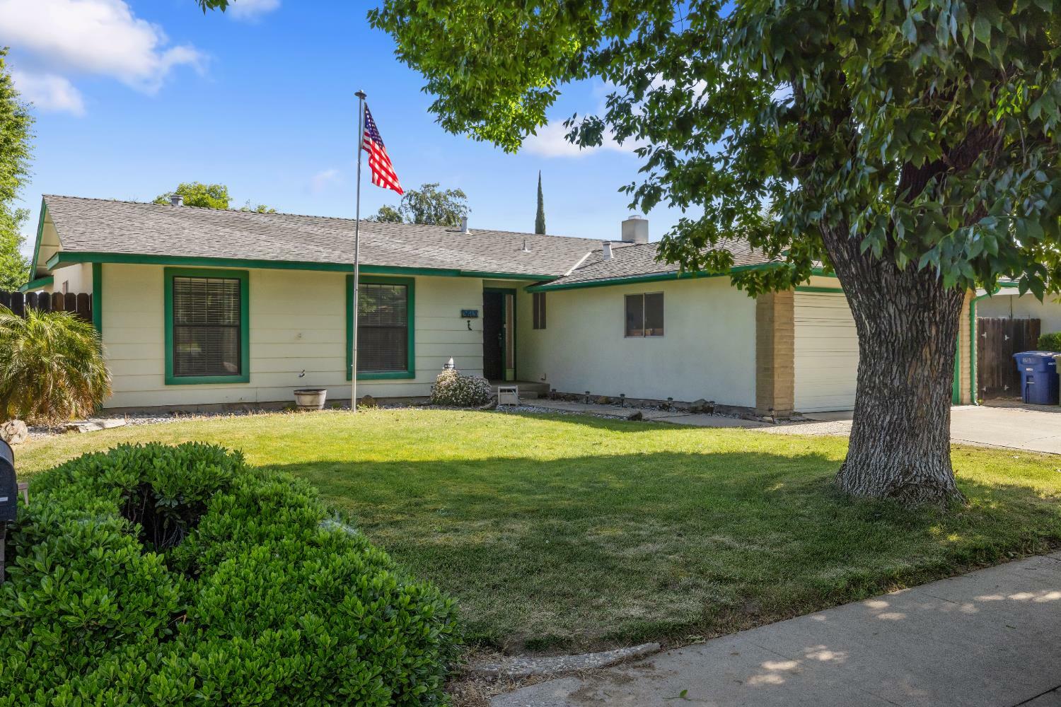 Property Photo: 2613 Pescadero Place CA 95355