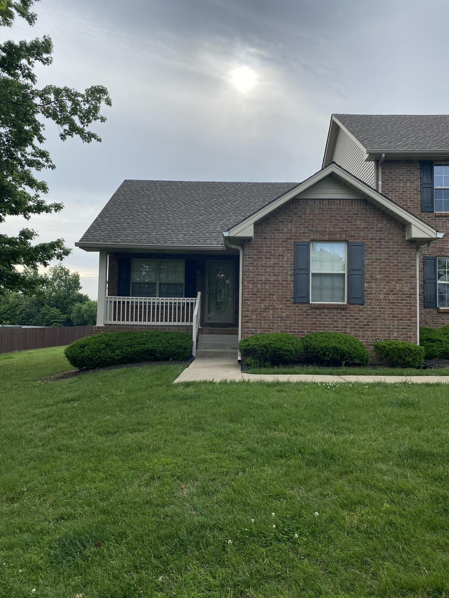 Property Photo: 135 Excell Rd 101 TN 37043