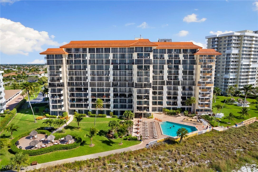 Property Photo: 180 Seaview Court 911 FL 34145