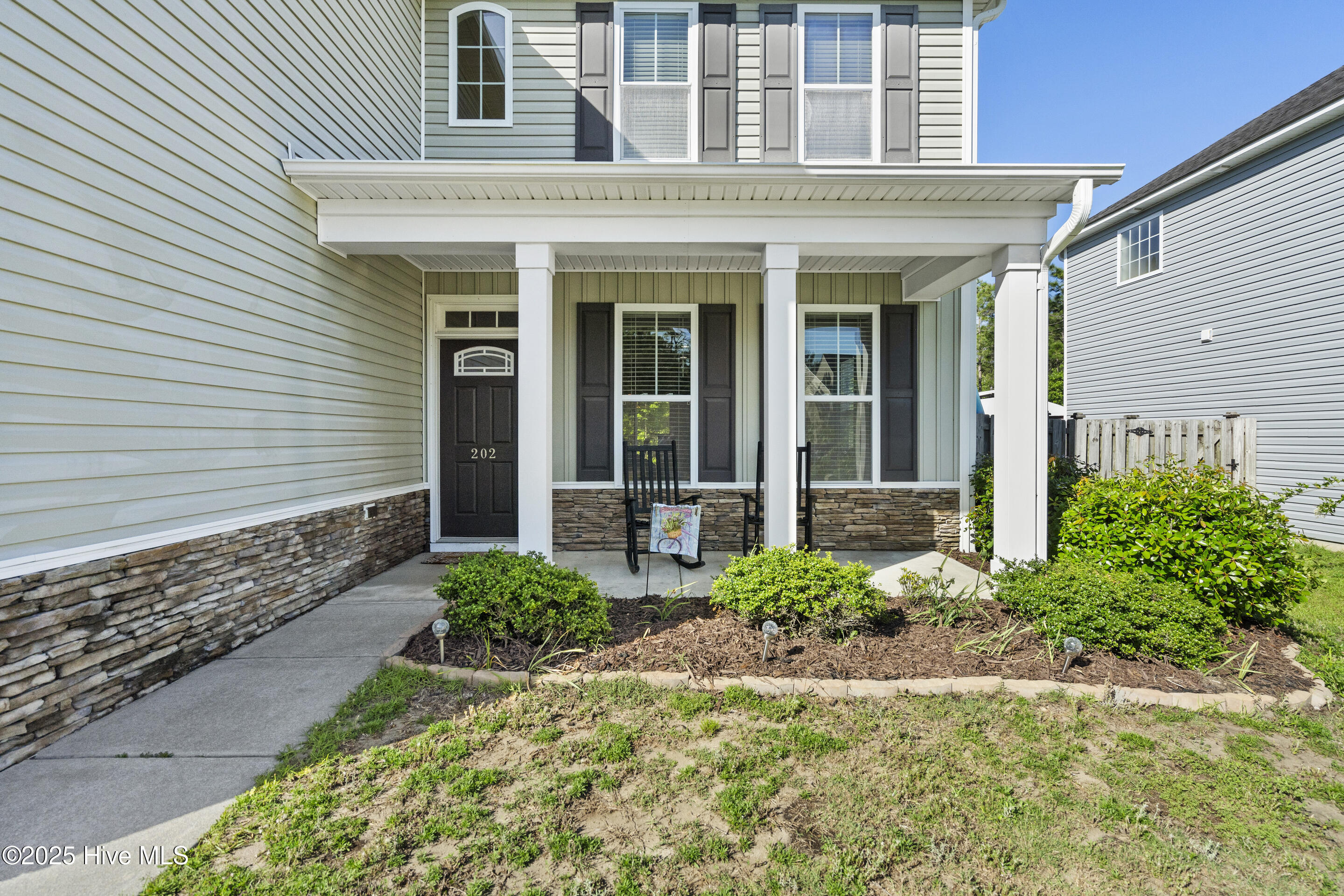 Property Photo: 202 Bungalow Road NC 28445
