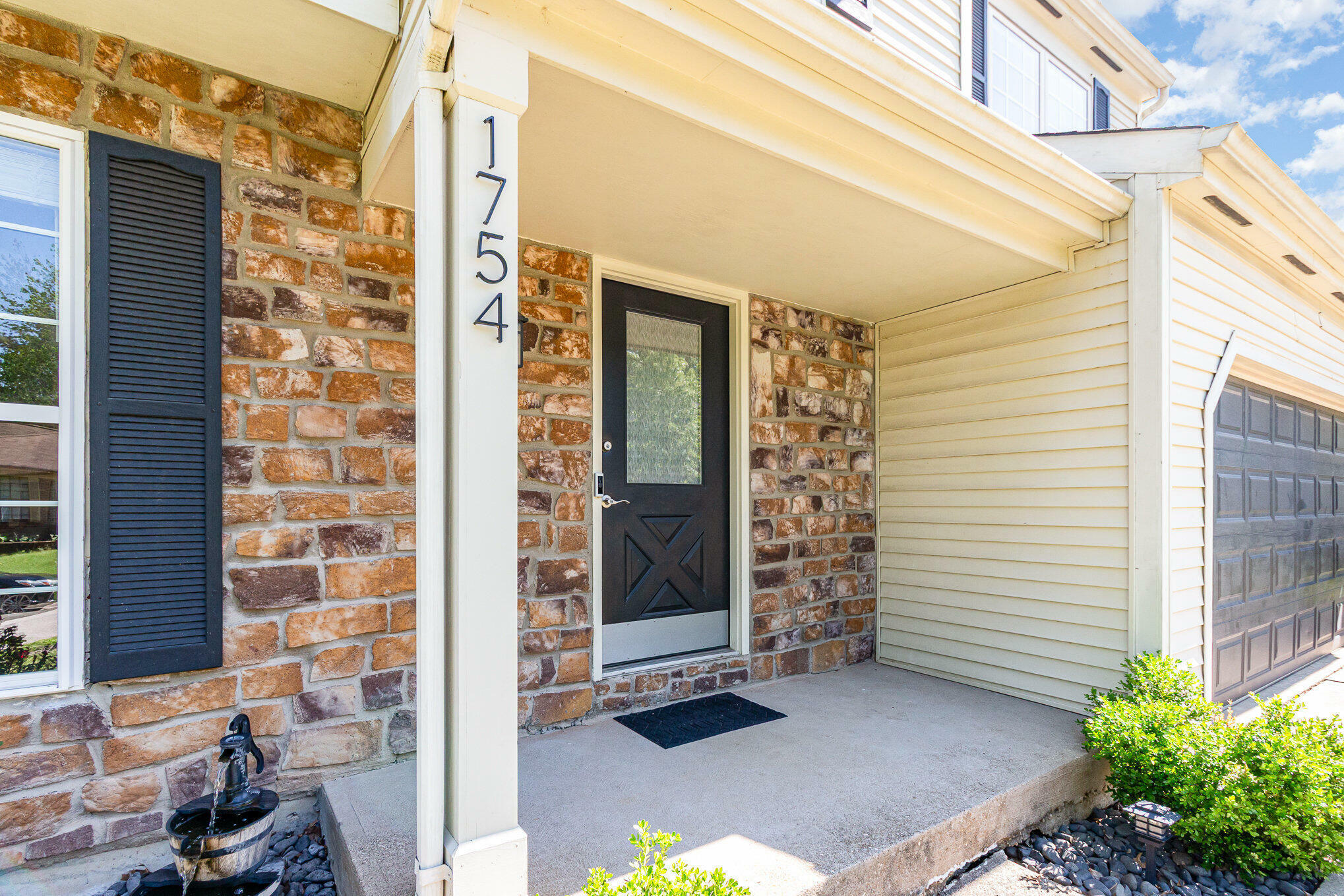 Property Photo: 1754 Promontory Drive KY 41042