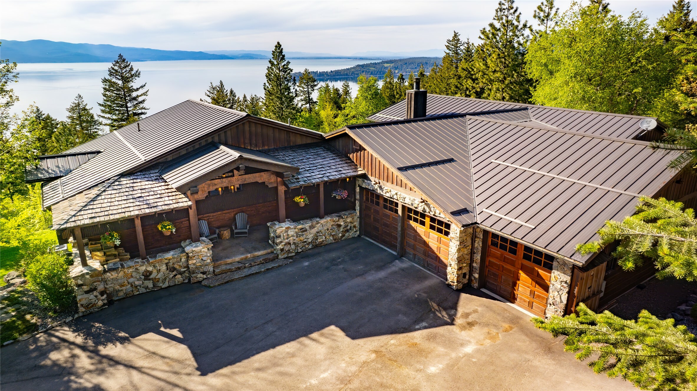 32220 Tamarack Drive  Bigfork MT 59911 photo