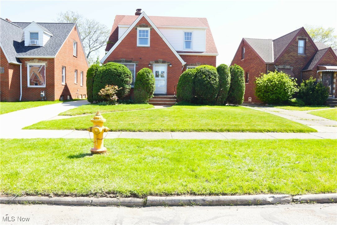 Property Photo: 2217 Brookview Boulevard OH 44134