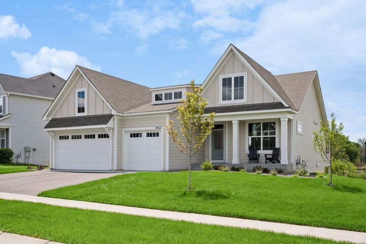 Property Photo:  14523 Kingsview Lane N  MN 55327 