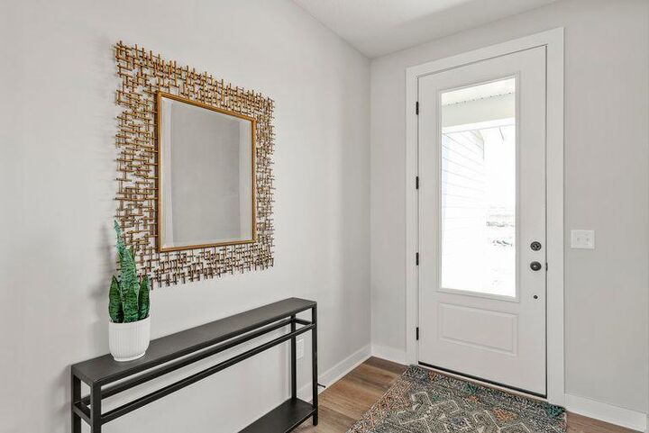 Property Photo: 14523 Kingsview Lane N MN 55327