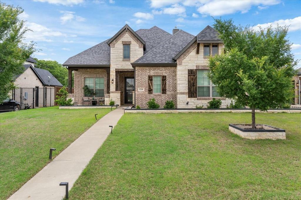 Property Photo:  1218 Woodside Drive  TX 76063 