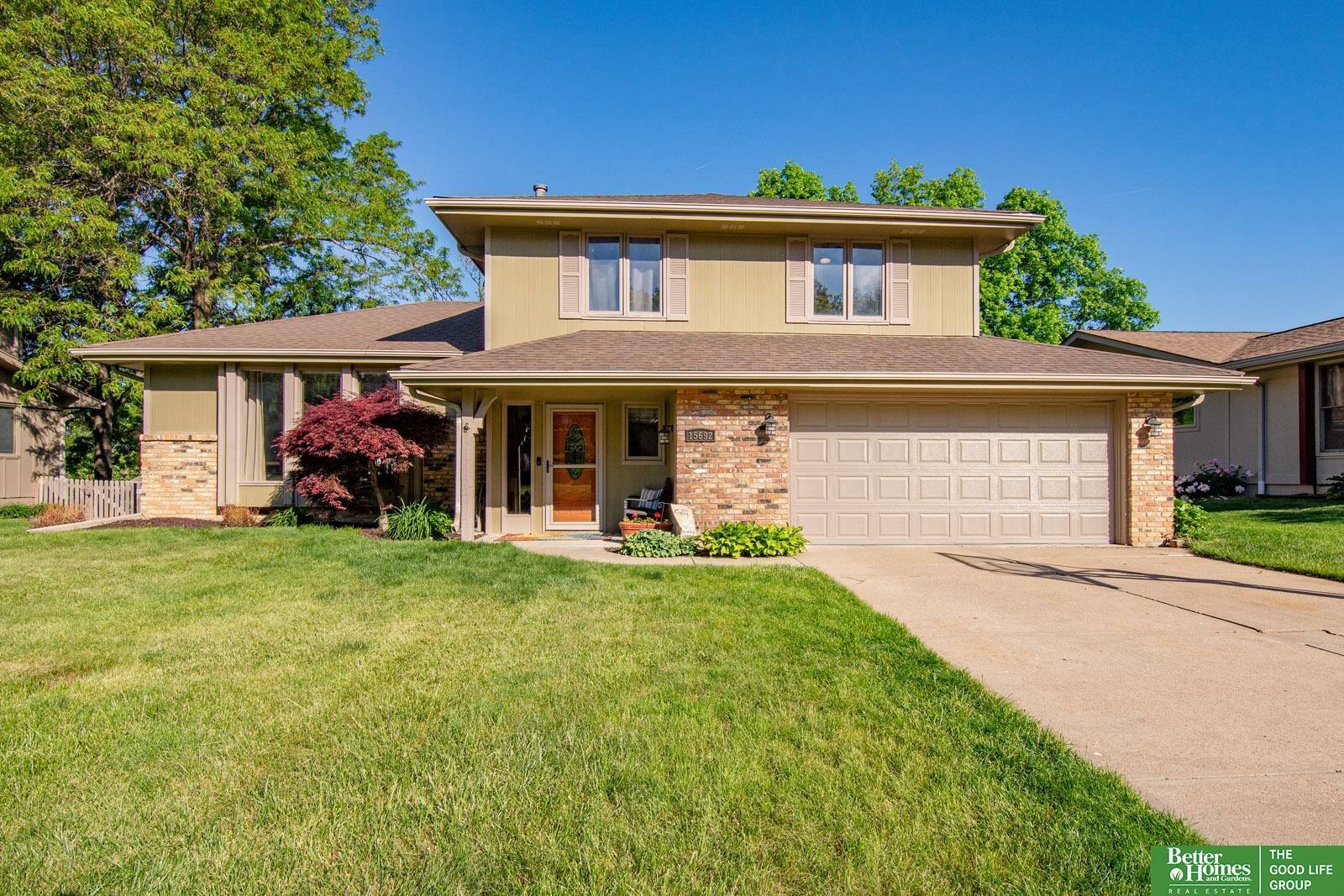 Property Photo: 15692 Leavenworth Street NE 68118