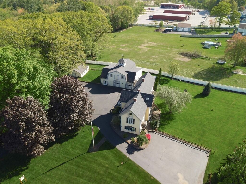 Property Photo:  182 Main Street  NH 03865 