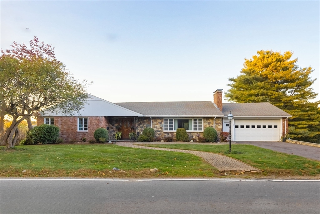 Property Photo: 464 Dudley Rd MA 02459