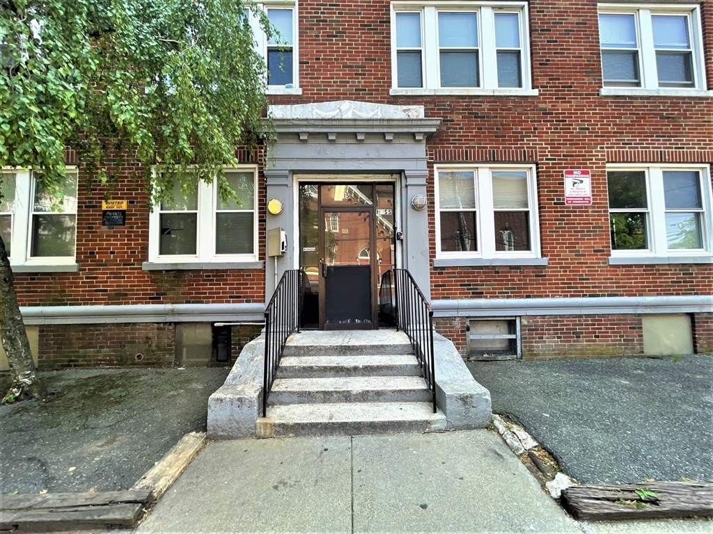 Property Photo: 15 Huss Ct 105 MA 01905