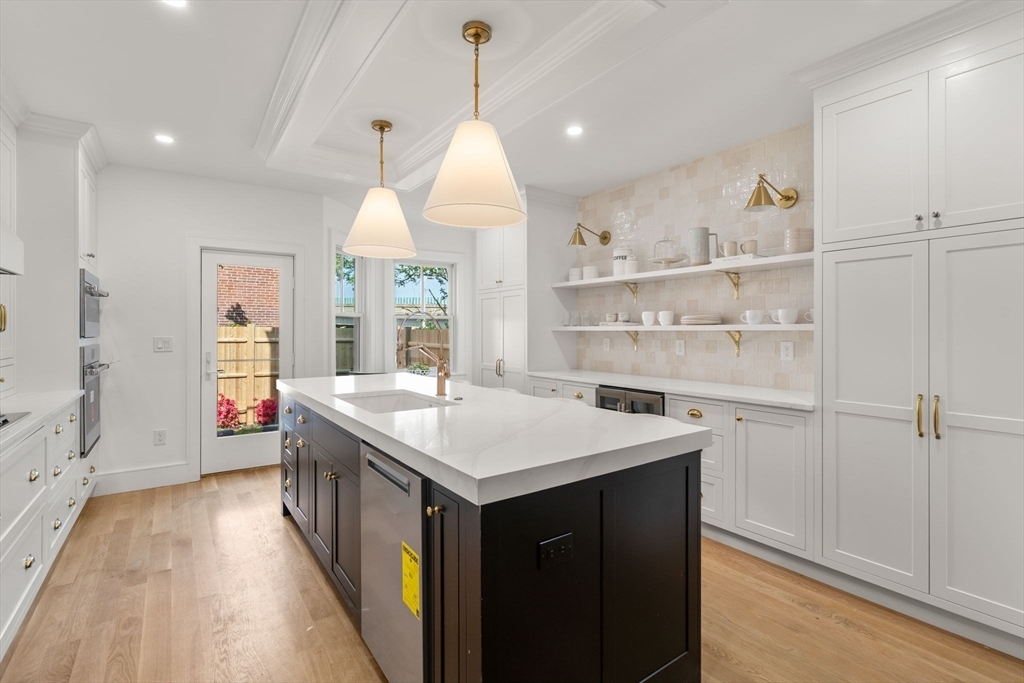 Property Photo: 43 Mt Vernon St MA 02129