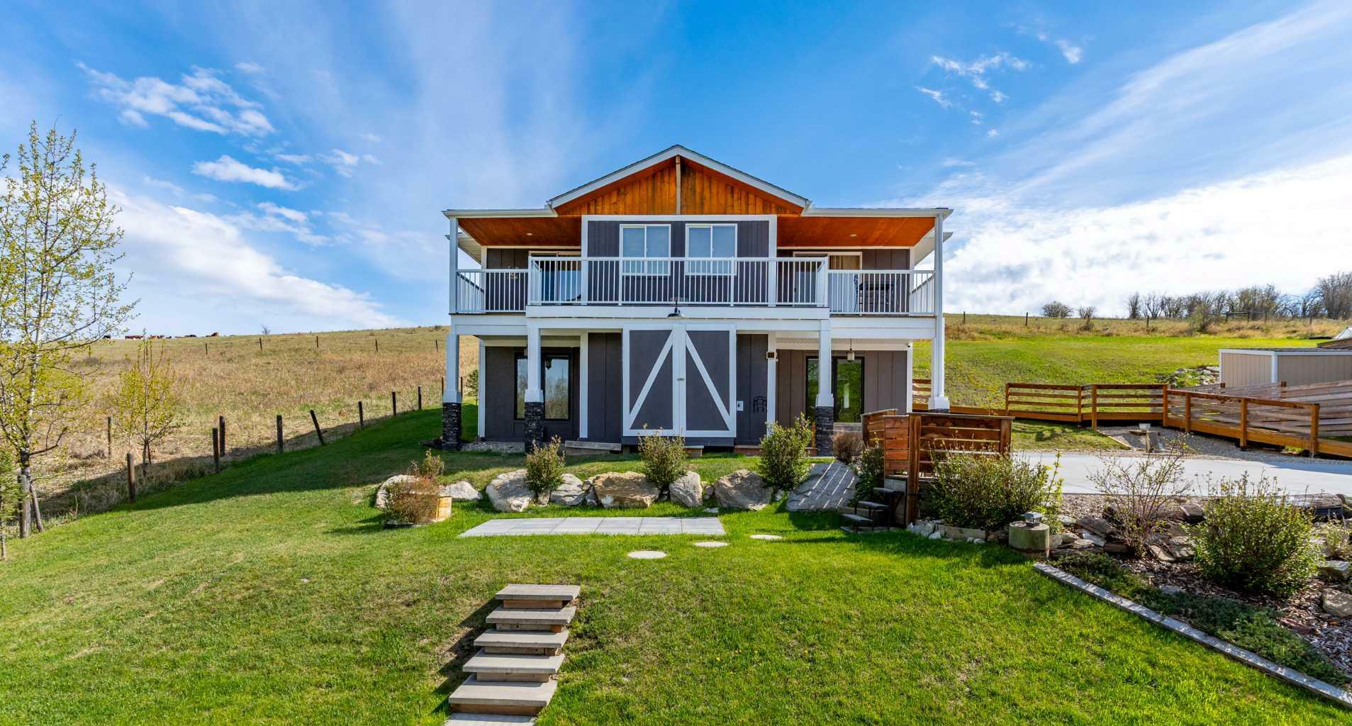 Property Photo: 3472C Township Road 290 A AB T0M 0S0