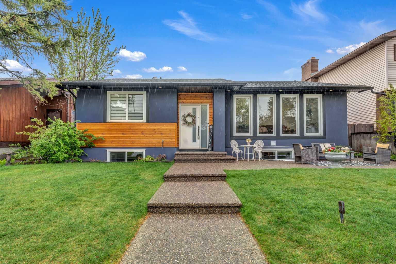 Property Photo: 156 Templewood Drive NE AB T1Y 4G8