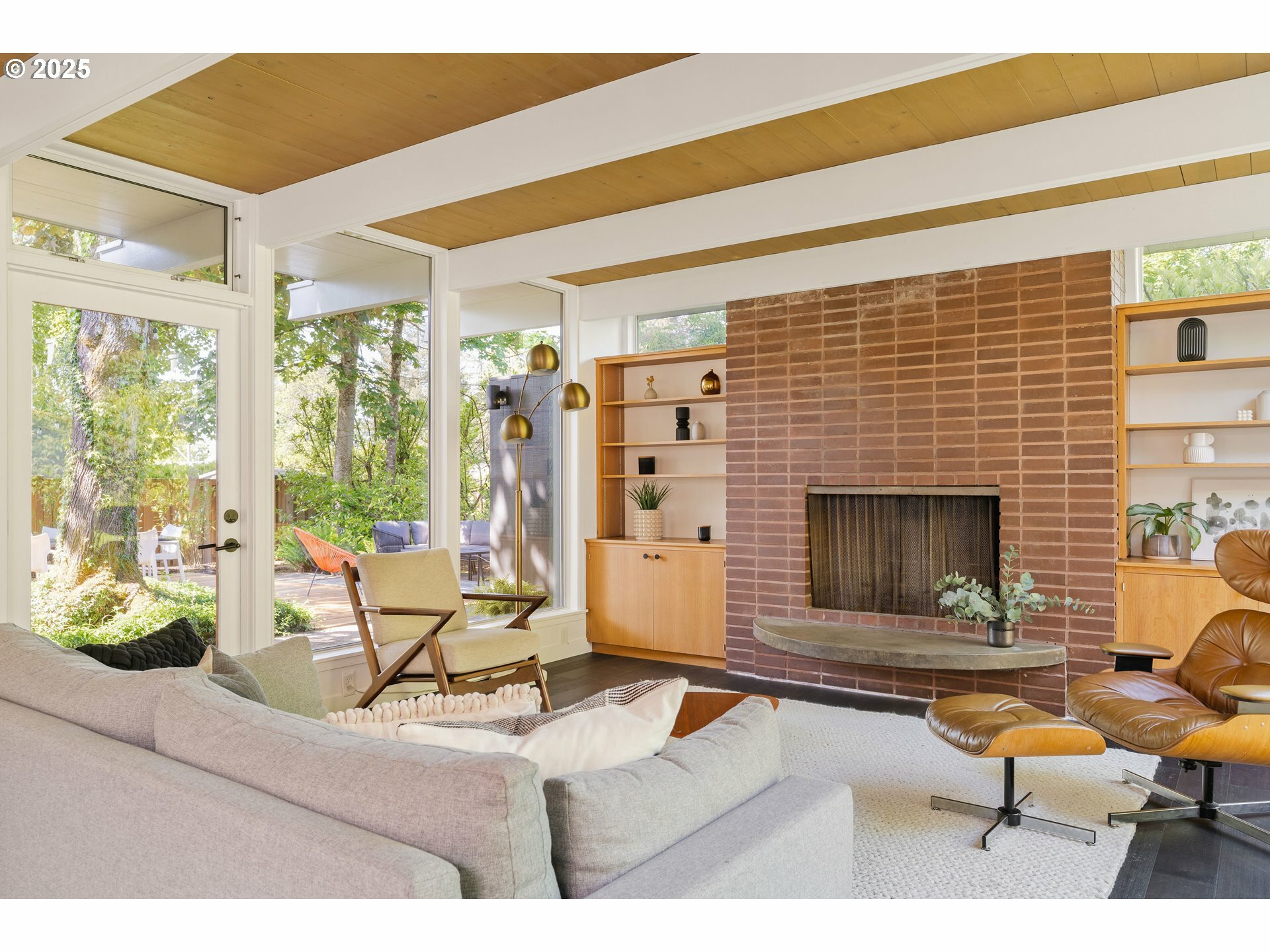 Property Photo: 9707 SW 59th Ave OR 97219