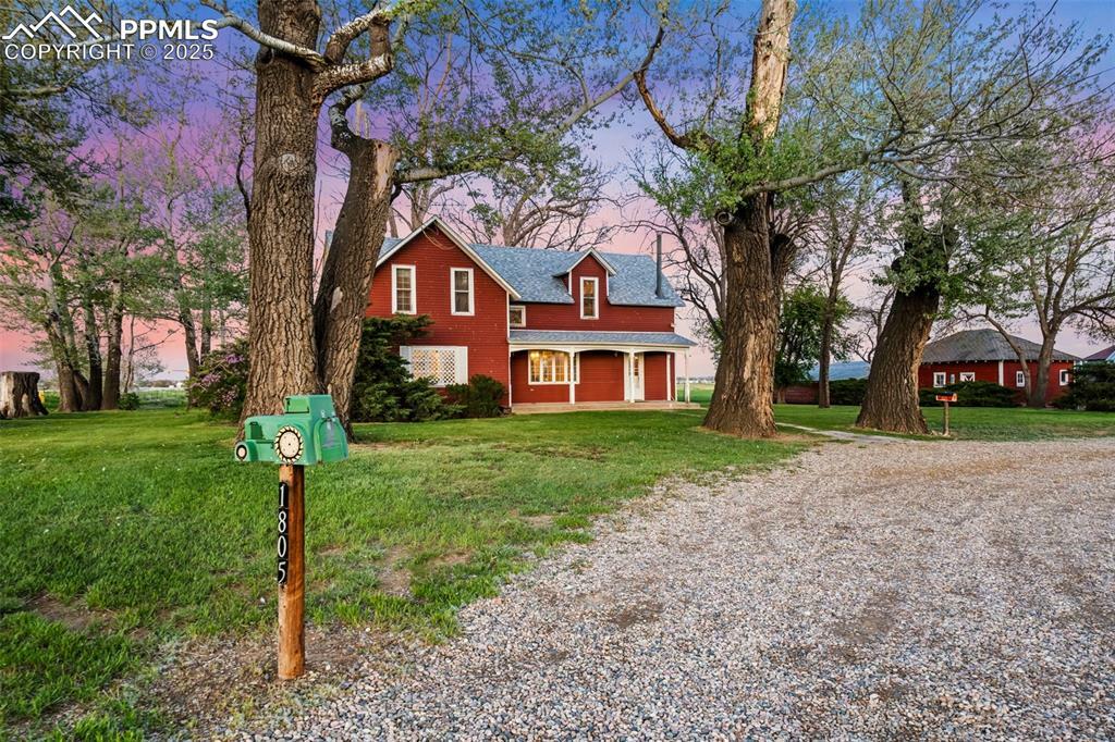 Property Photo: 1805 W County Road 8 CO 80513