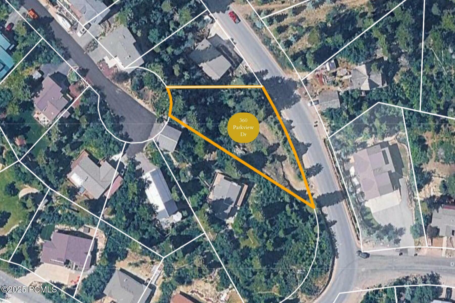 Property Photo: 360 Parkview Drive UT 84098