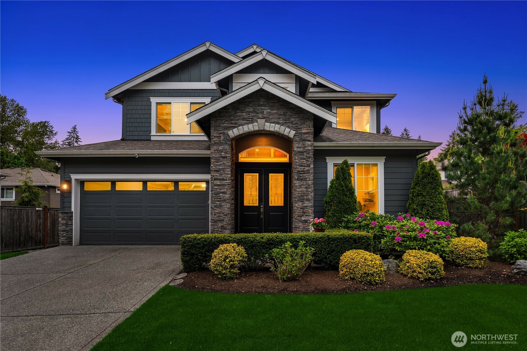 Property Photo: 8155 116th Avenue SE WA 98056