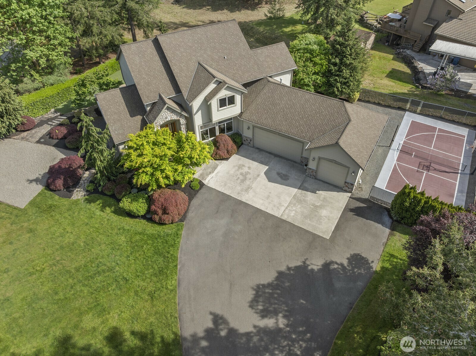 Property Photo: 4548 332nd Avenue SE WA 98024