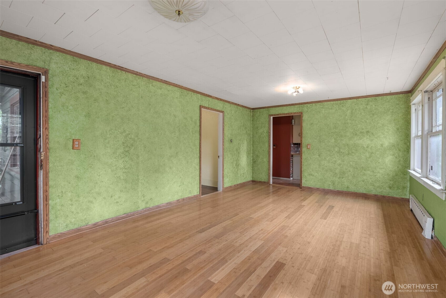 Property Photo:  4319 SW Mills Street  WA 98136 