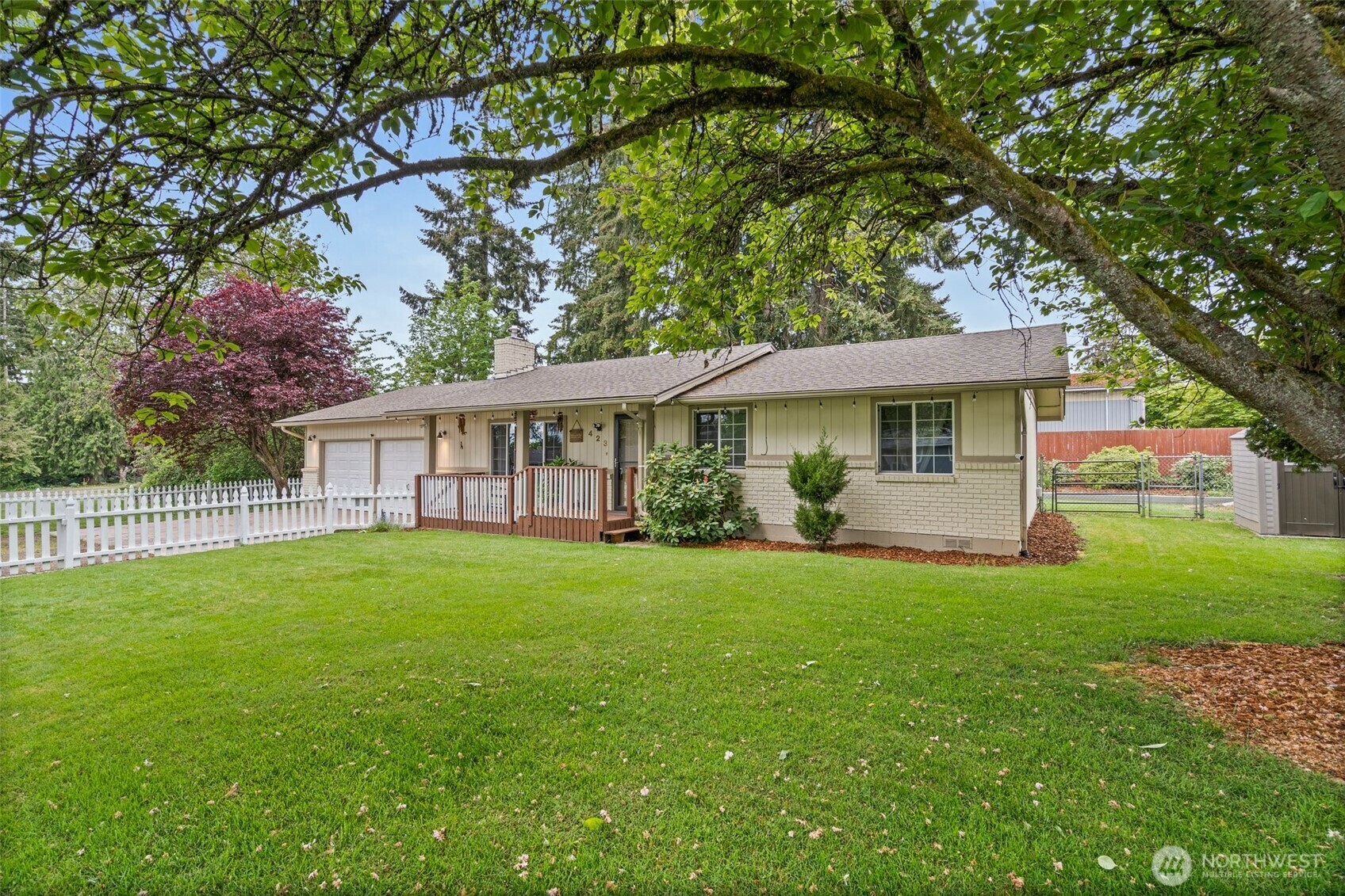 Property Photo: 423 3rd Avenue NW WA 98532