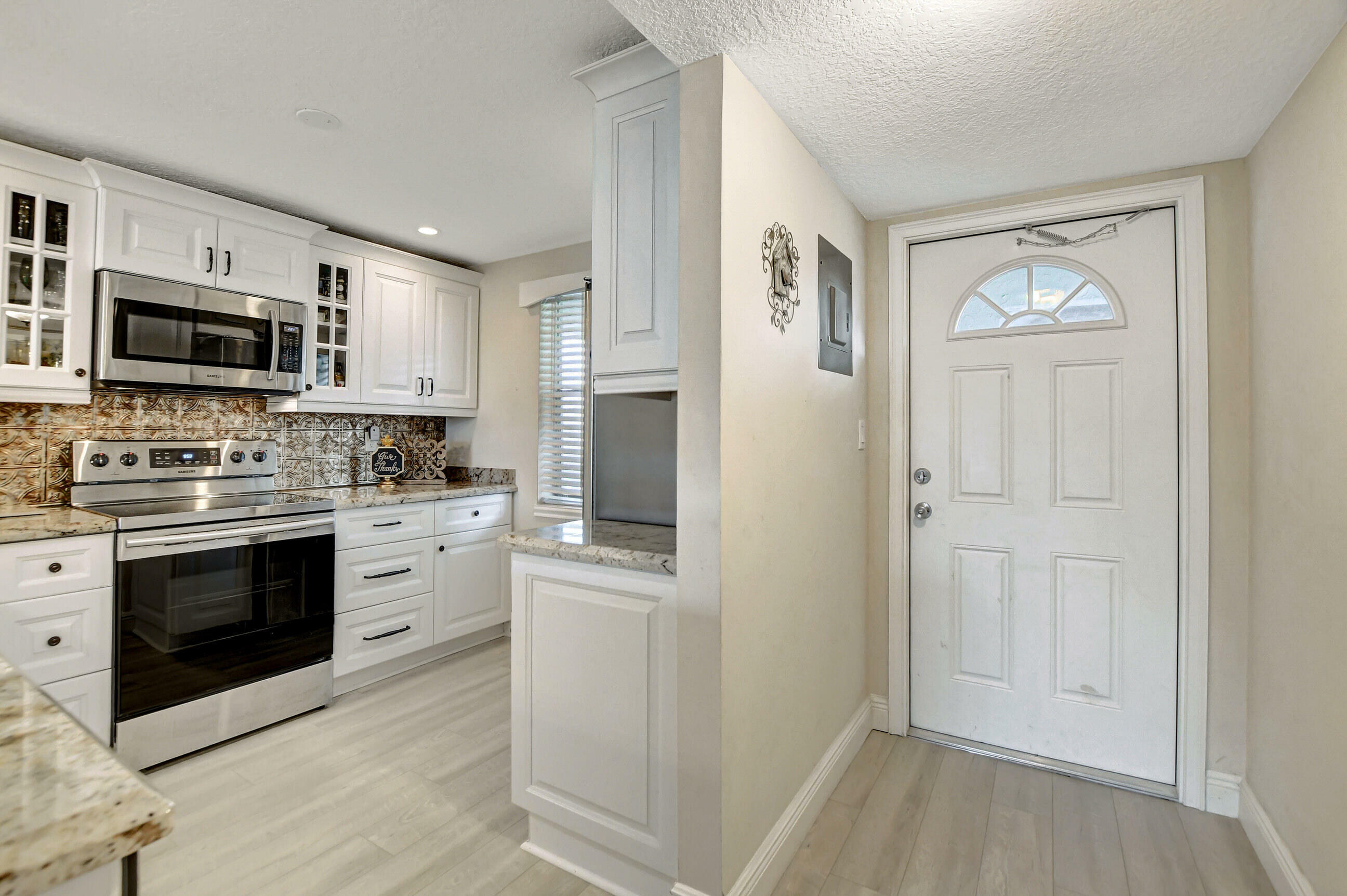 Property Photo: 9810 Marina Boulevard 1120 FL 33428