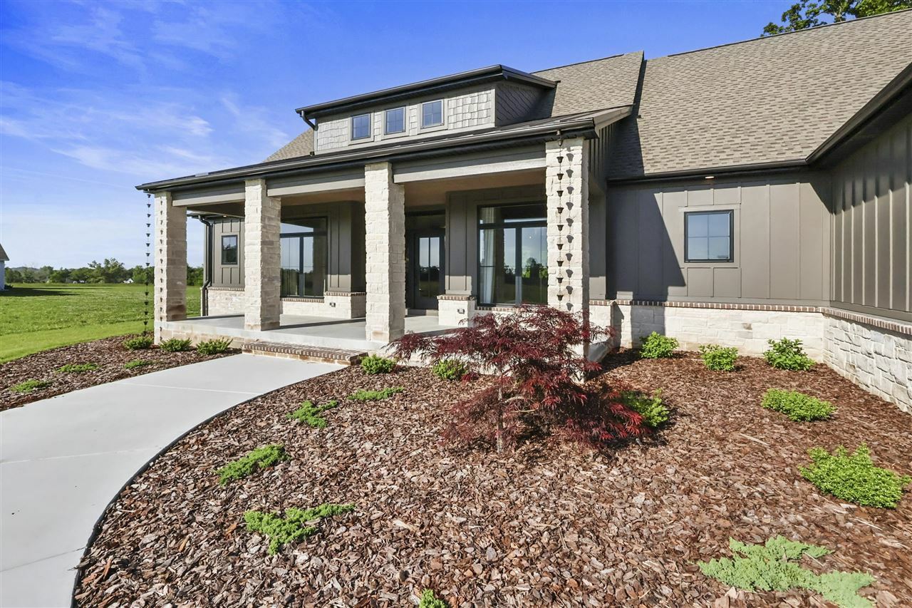 Property Photo: 294 Mallory Lane KY 42171