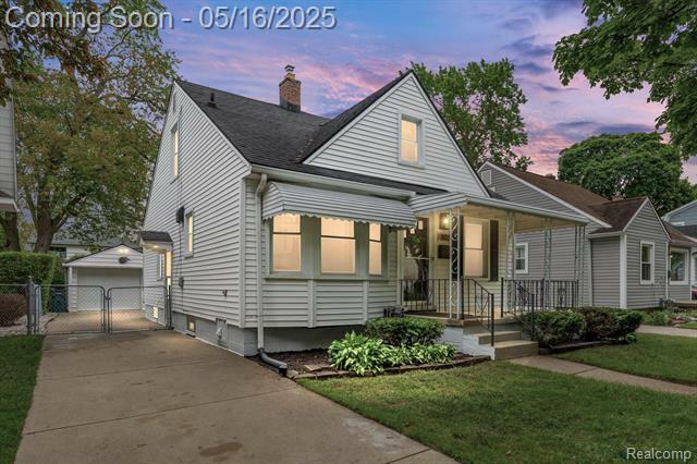 303 S Connecticut Avenue  Royal Oak MI 48067 photo