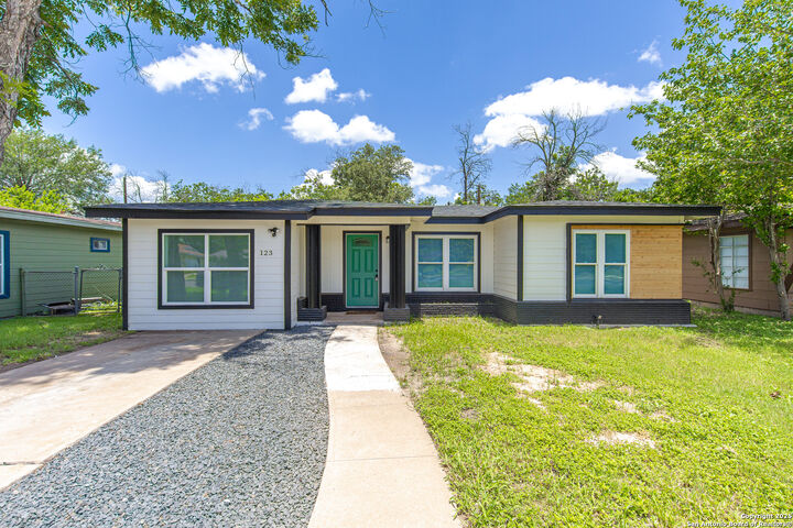 Property Photo:  123 Marchmont  TX 78213 