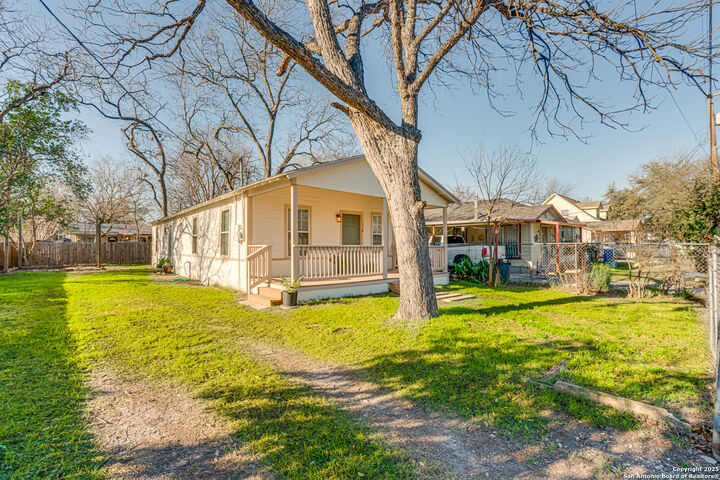 Property Photo:  318 Elks  TX 78211 