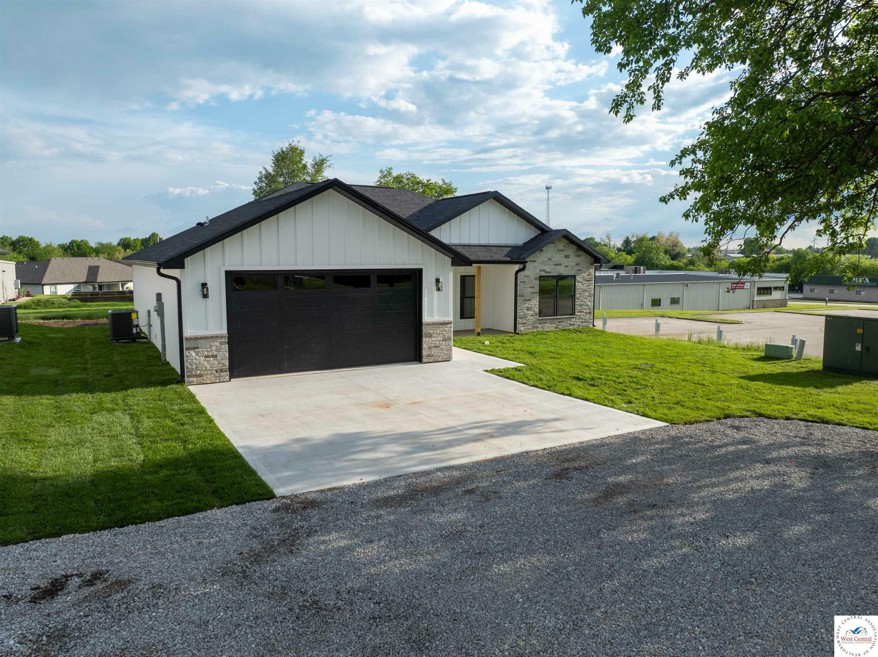 Property Photo: 3008 Aaron MO 65301